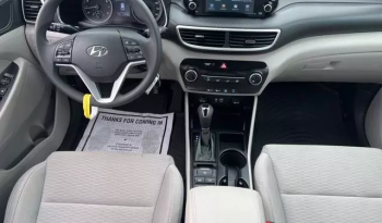 
									Hyundai Tucson 2.0 AT full								