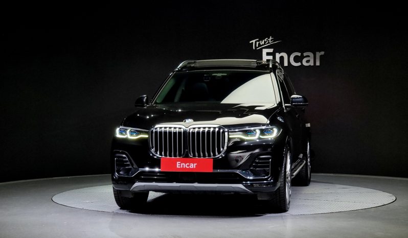 
								BMW X7 xDrive 40i Design Pure Excellence 7-Seater full									