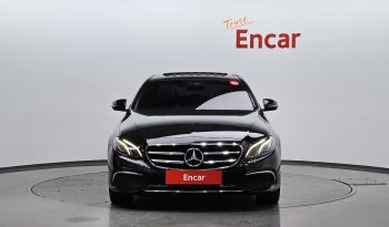 
									Mercedes-Benz E-Class E250 Avantgarde full								