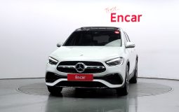 Mercedes-Benz GLA-Class GLA250 4MATIC