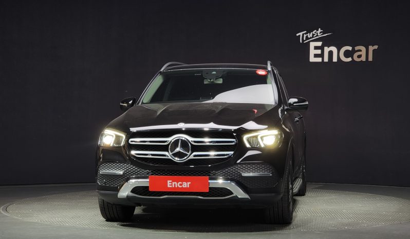 
								Mercedes-Benz GLE-Class GLE300d 4MATIC full									