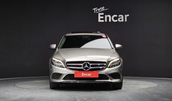 
									Mercedes-Benz C-Class C200 Avantgarde full								