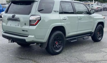 
									Toyota 4Runner TRD Pro full								