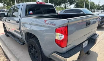 
									Toyota Tundra full								