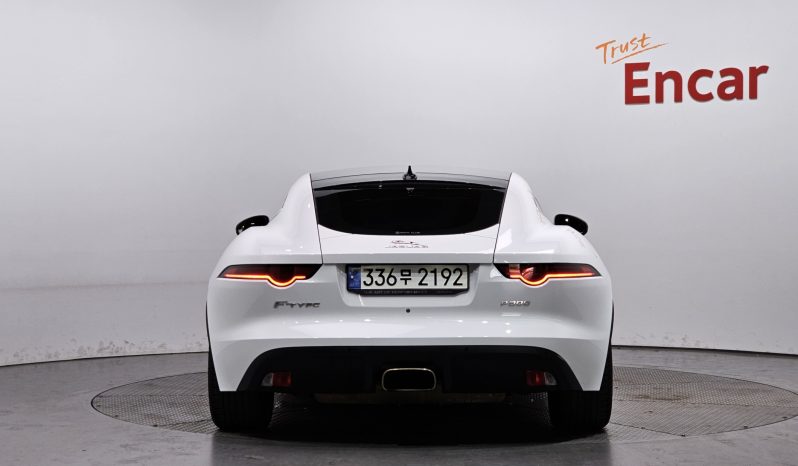 
								Jaguar F-TYPE P300 Coupe X152 full									