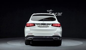 
									Mercedes-Benz GLC-Class GLC350e 4MATIC AMG Line full								