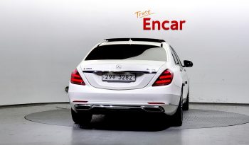 
									Mercedes-Benz S-Class S450L 4MATIC full								