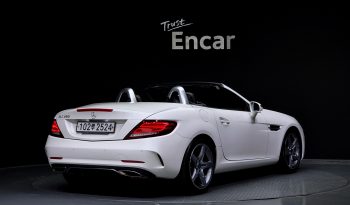 
									Mercedes-Benz SLC-Class SLC250 full								