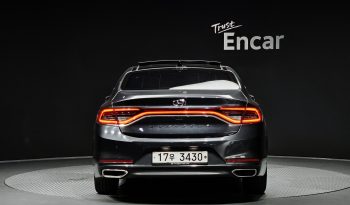 
									Hyundai Grandeur 2.4 Exclusive Special full								