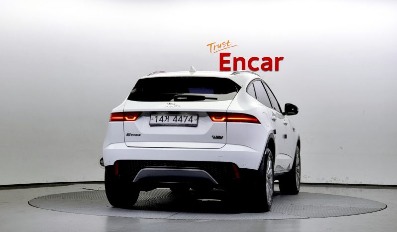 
								Jaguar E-PACE D180 SE full									