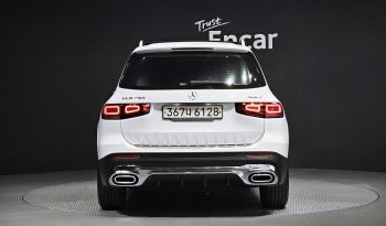 
									Mercedes-Benz GLB-Class GLB250 4MATIC full								