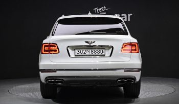 
									Bentley Bentayga 4.0 V8 full								