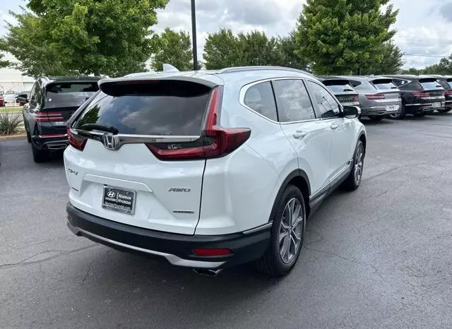 
								Honda CR-V 1.5 CVT full									