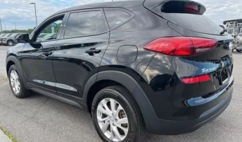 
									Hyundai Tucson 2.0 AT full								