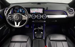 Mercedes-Benz GLB-Class GLB220