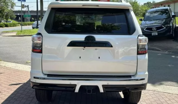 
									Toyota 4Runner TRD-OFF ROAD PREMIUM full								