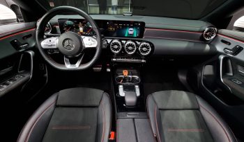 
									Mercedes-Benz CLA-Class CLA250 4MATIC full								