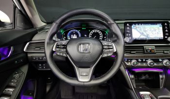 
									Honda Accord 2.0 Hybrid Touring full								