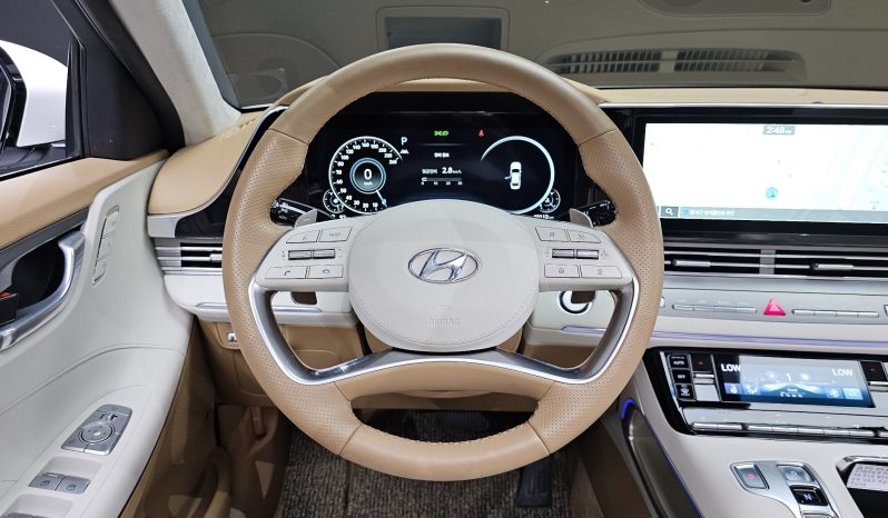 
								Hyundai Grandeur 2.5 Calligraphy full									