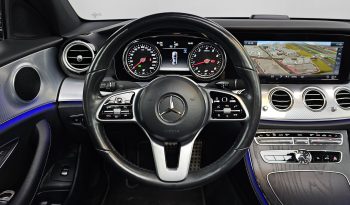 
									Mercedes-Benz E-Class E250 Avantgarde full								