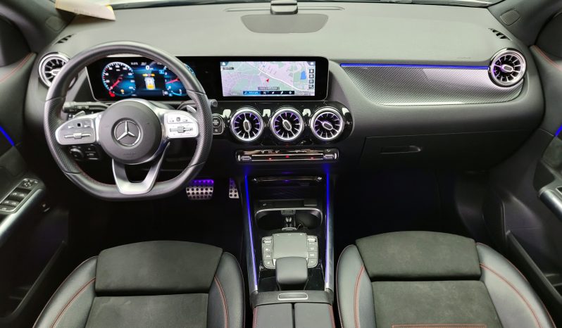 
								Mercedes-Benz GLA-Class GLA250 4MATIC full									