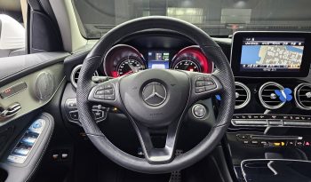 
									Mercedes-Benz GLC-Class GLC350e 4MATIC AMG Line full								