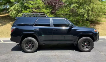 
									Toyota 4Runner TRD Pro full								