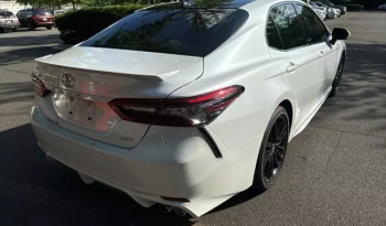 
									Toyota Camry XSE full								