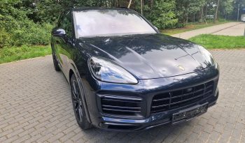 
									2022 Porsche Cayenne 3.0 AT full								