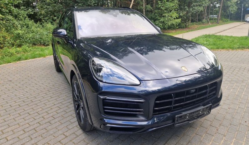 
								2022 Porsche Cayenne 3.0 AT full									