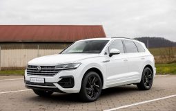 2022 Volkswagen Touareg R-Line 4Motion Fully equipped