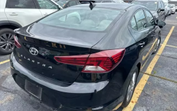 Hyundai Elantra 2.0 AT