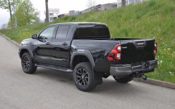 2024 Toyota Hilux 2.8 4×4 AT Double Cab Invincible NESTLE OFFROAD