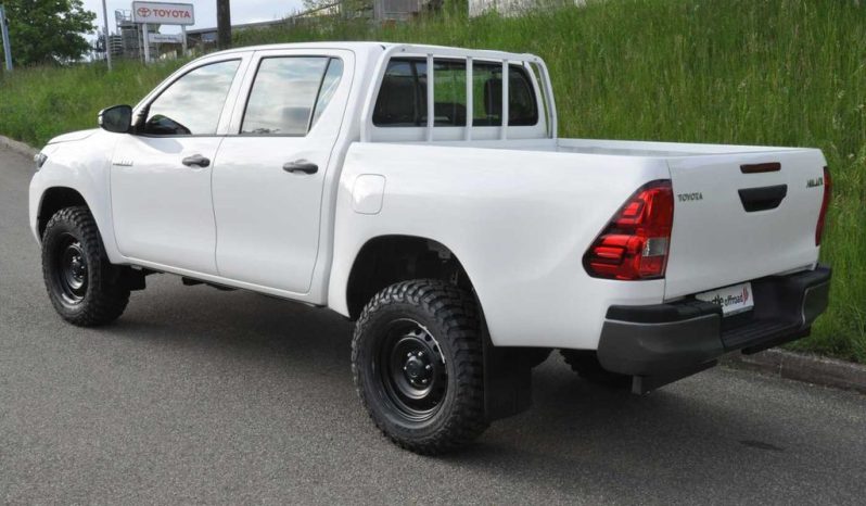 
								2024 Toyota Hilux 2.4 4×4 Double Cab Duty NESTLE OFFROAD full									