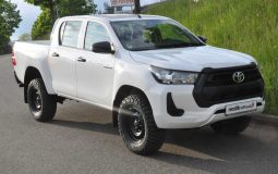 2024 Toyota Hilux 2.4 4×4 Double Cab Duty NESTLE OFFROAD