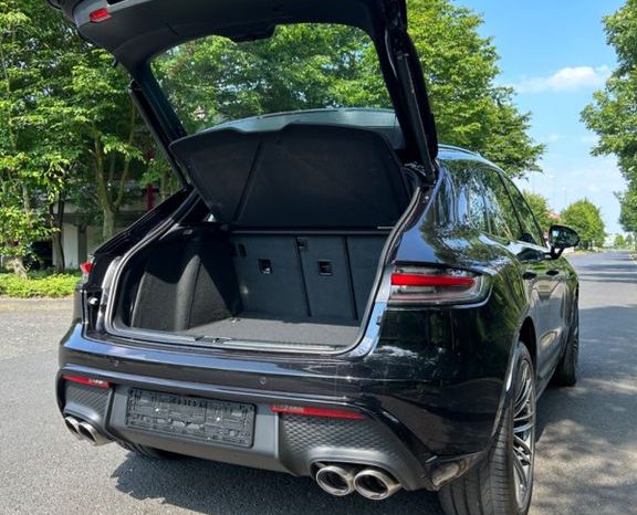 
								2024 Porsche Macan S full									