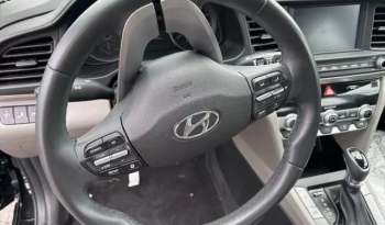 
									Hyundai Elantra 2.0 AT full								