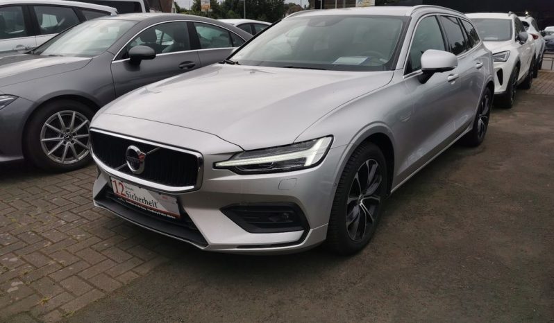 2022 Volvo V60 2.0 AT