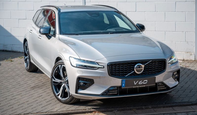 2023 Volvo V60 2.0 AT