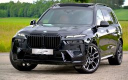 2023 BMW X7 3.0 AT