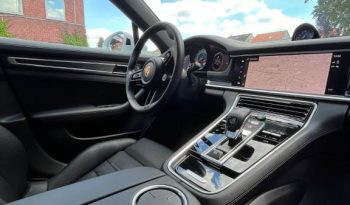 
									2024 Porsche Panamera 4 2.9 AMT full								