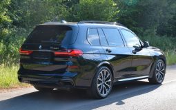 2022 BMW X7 4.4 AT