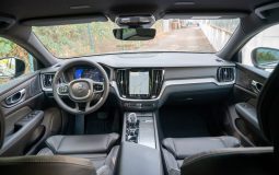 2023 Volvo V60 2.0 AT