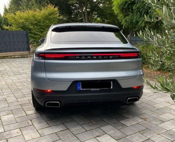 
								2023 Porsche Cayenne Coupe 3.0 AT full									