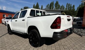 
									2022 Toyota Hilux 2.4 MT full								