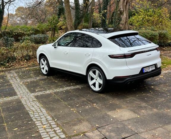 
								2023 Porsche Cayenne Coupe 3.0 AT full									