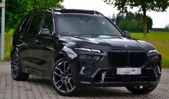 
									2023 BMW X7 3.0 AT full								