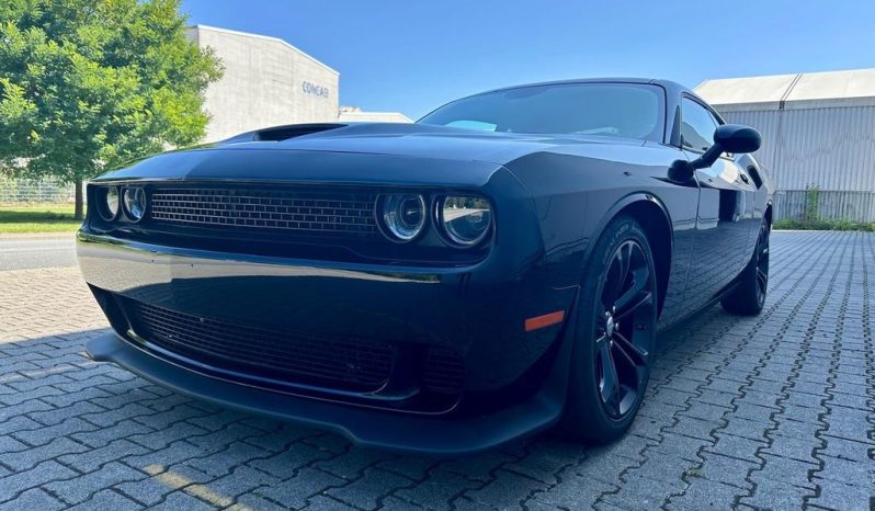 
								2022 Dodge Challenger 3.6 AT full									