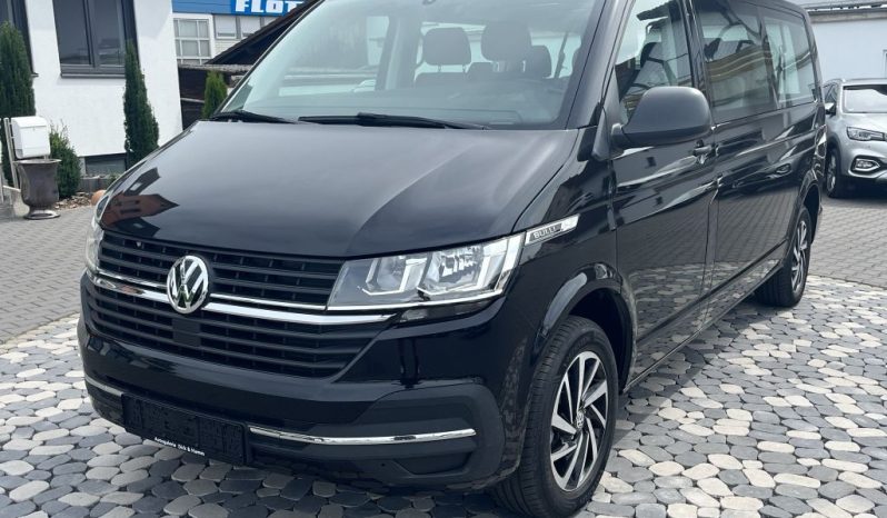 
								Volkswagen Caravelle 2.0 AMT Comfortline full									