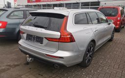 2022 Volvo V60 2.0 AT